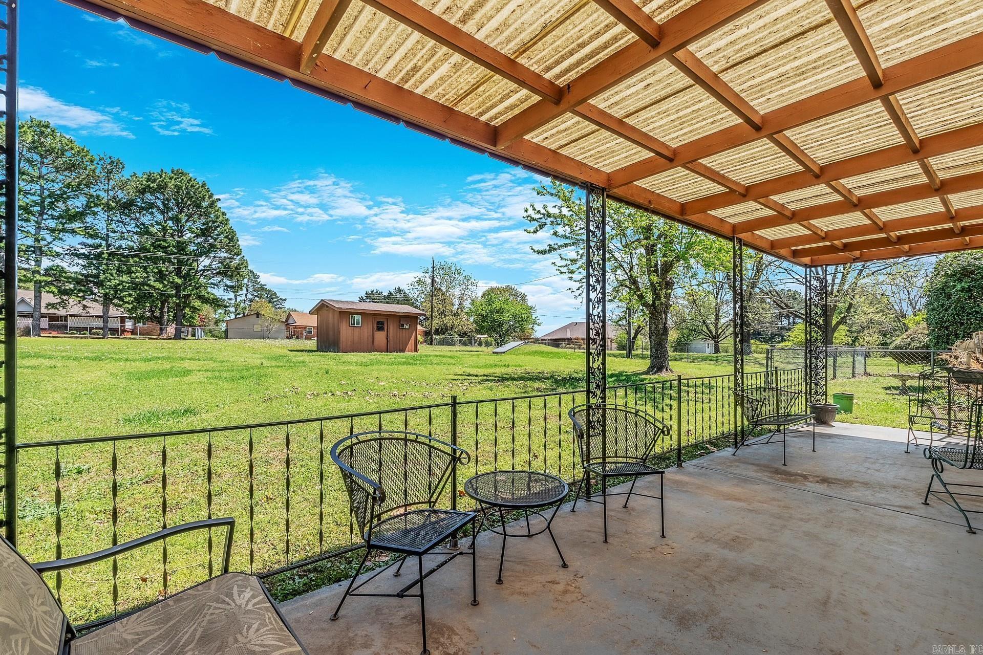 1215 N Broadway  Heber Springs, AR