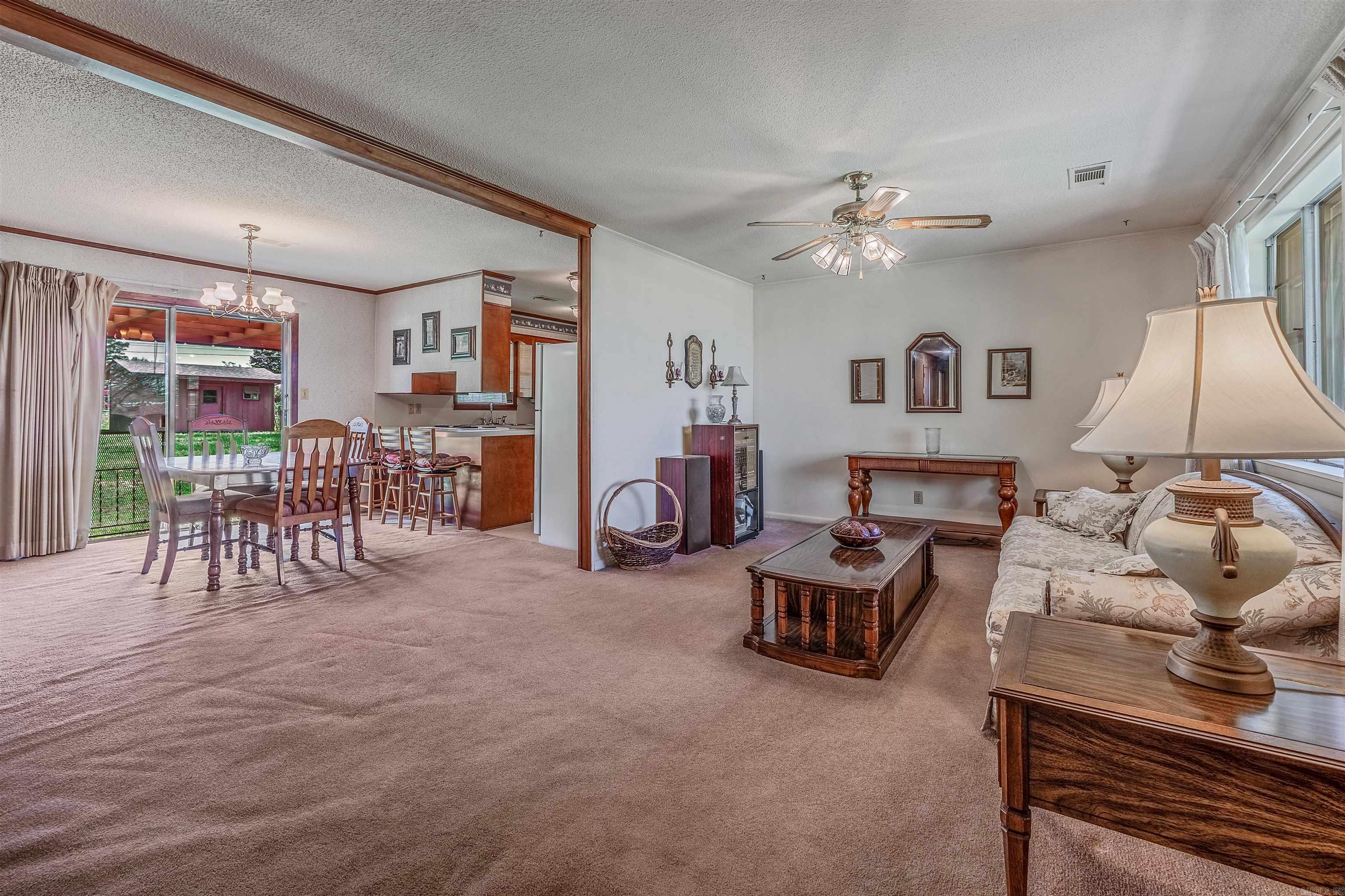 1215 N Broadway  Heber Springs, AR