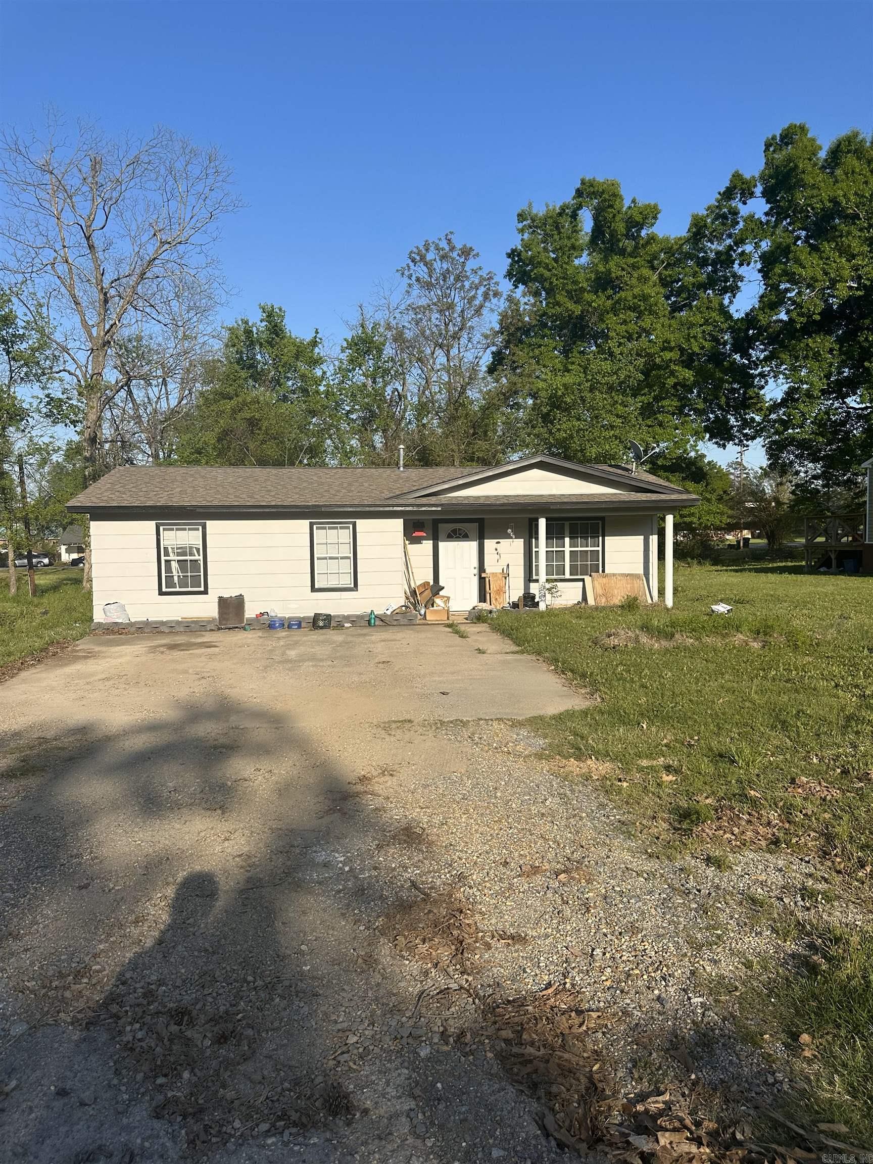 407 S Jefferson  Star City, AR
