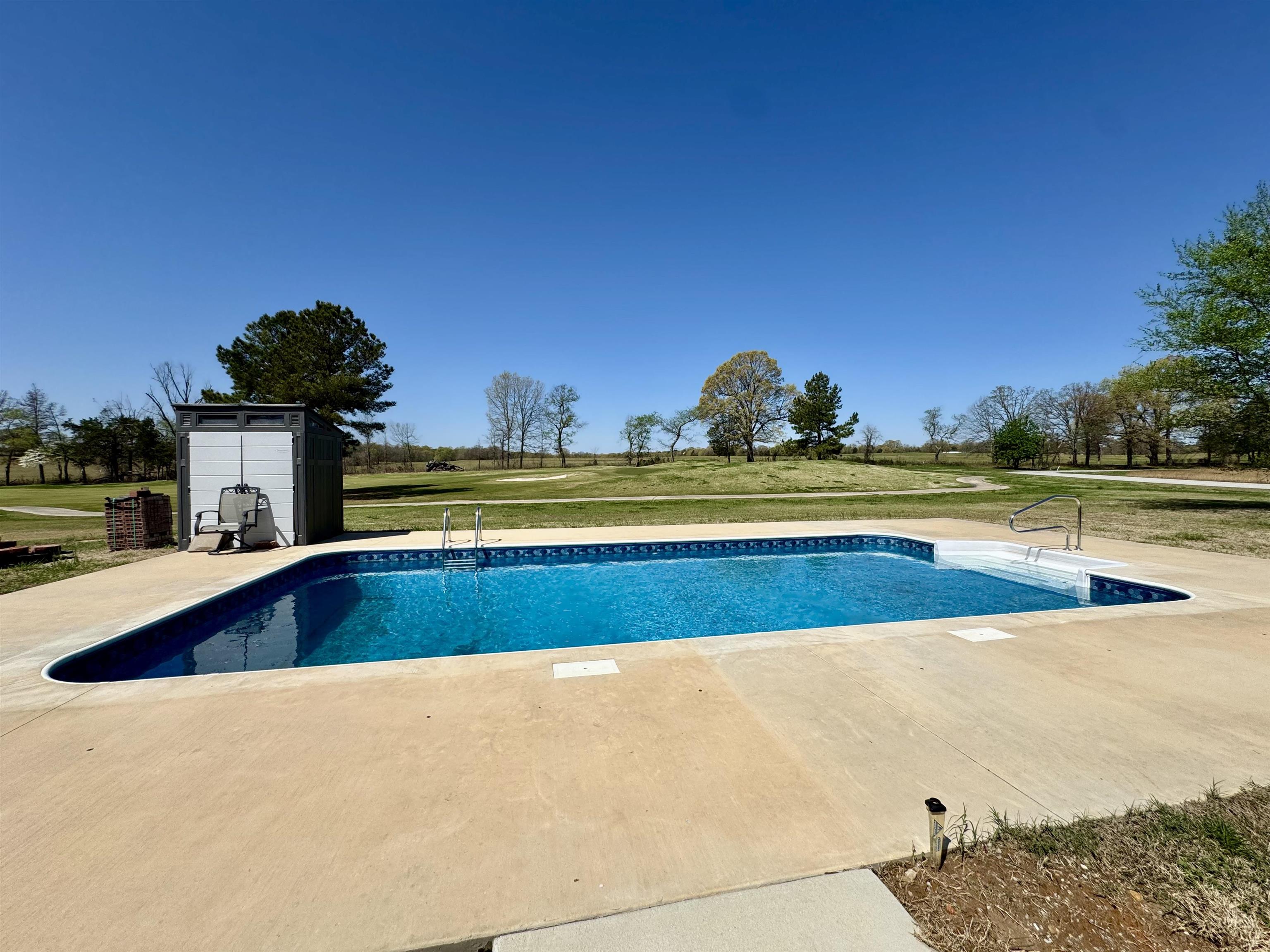 615  Hogans Alley  Melbourne, AR