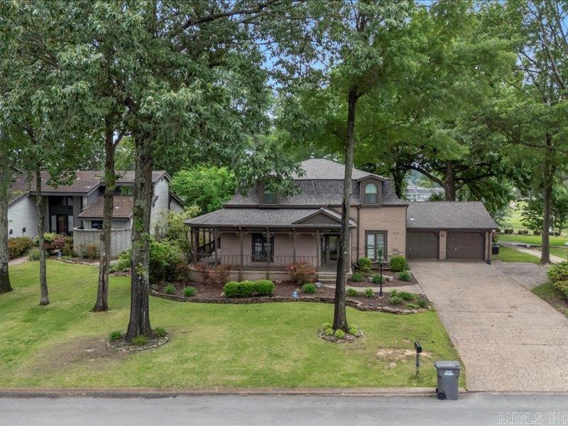1005  Fairway  Jonesboro, AR