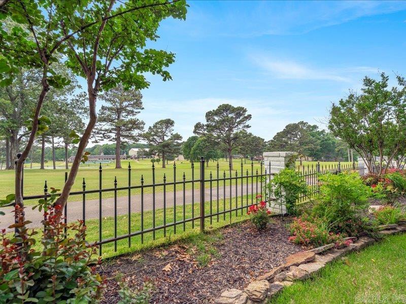 1005  Fairway  Jonesboro, AR