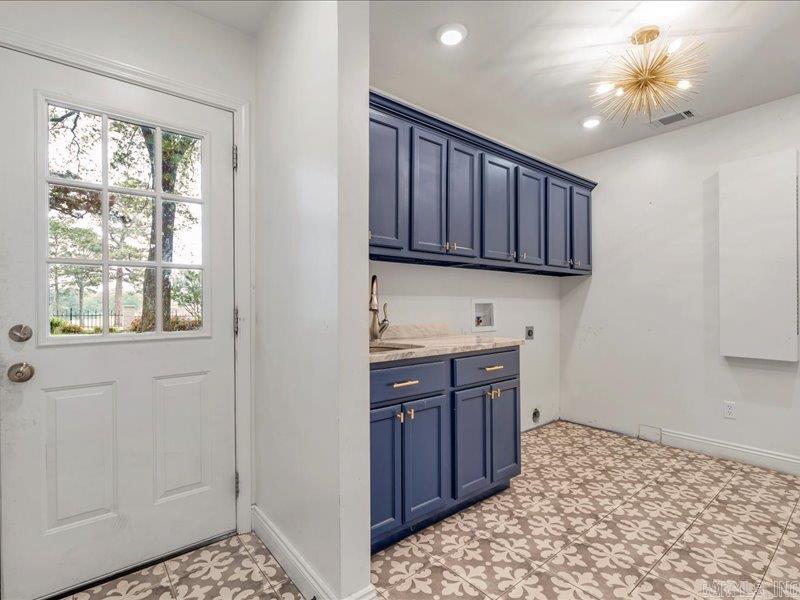 1005  Fairway  Jonesboro, AR