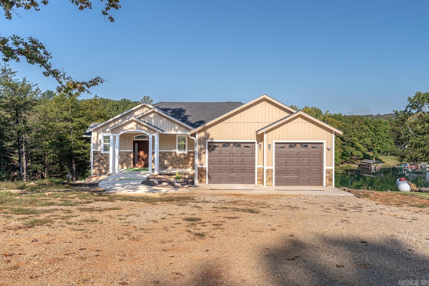 89  Wyandotte  Cherokee Village, AR