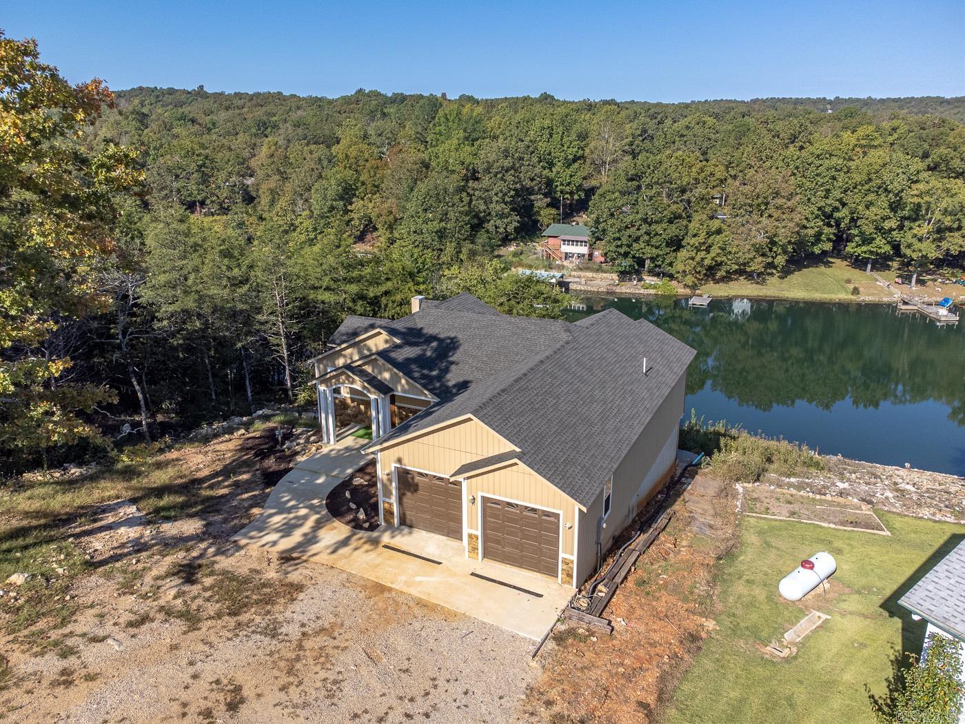 89  Wyandotte  Cherokee Village, AR