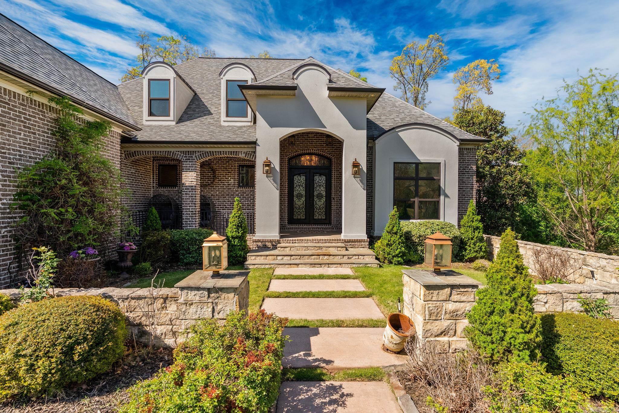 3010  Woodsgate  Little Rock, AR