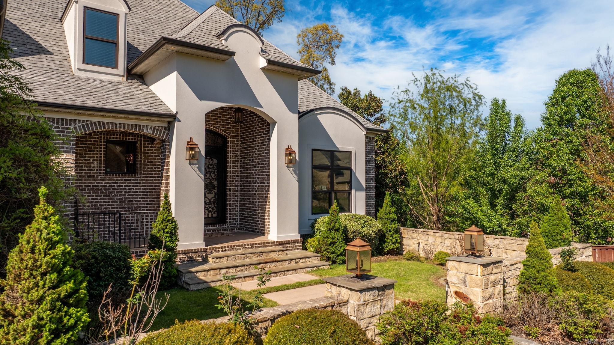 3010  Woodsgate  Little Rock, AR