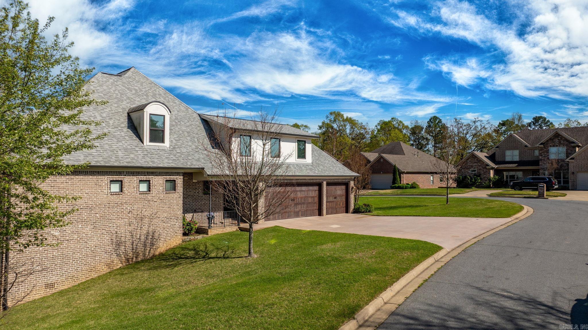 3010  Woodsgate  Little Rock, AR