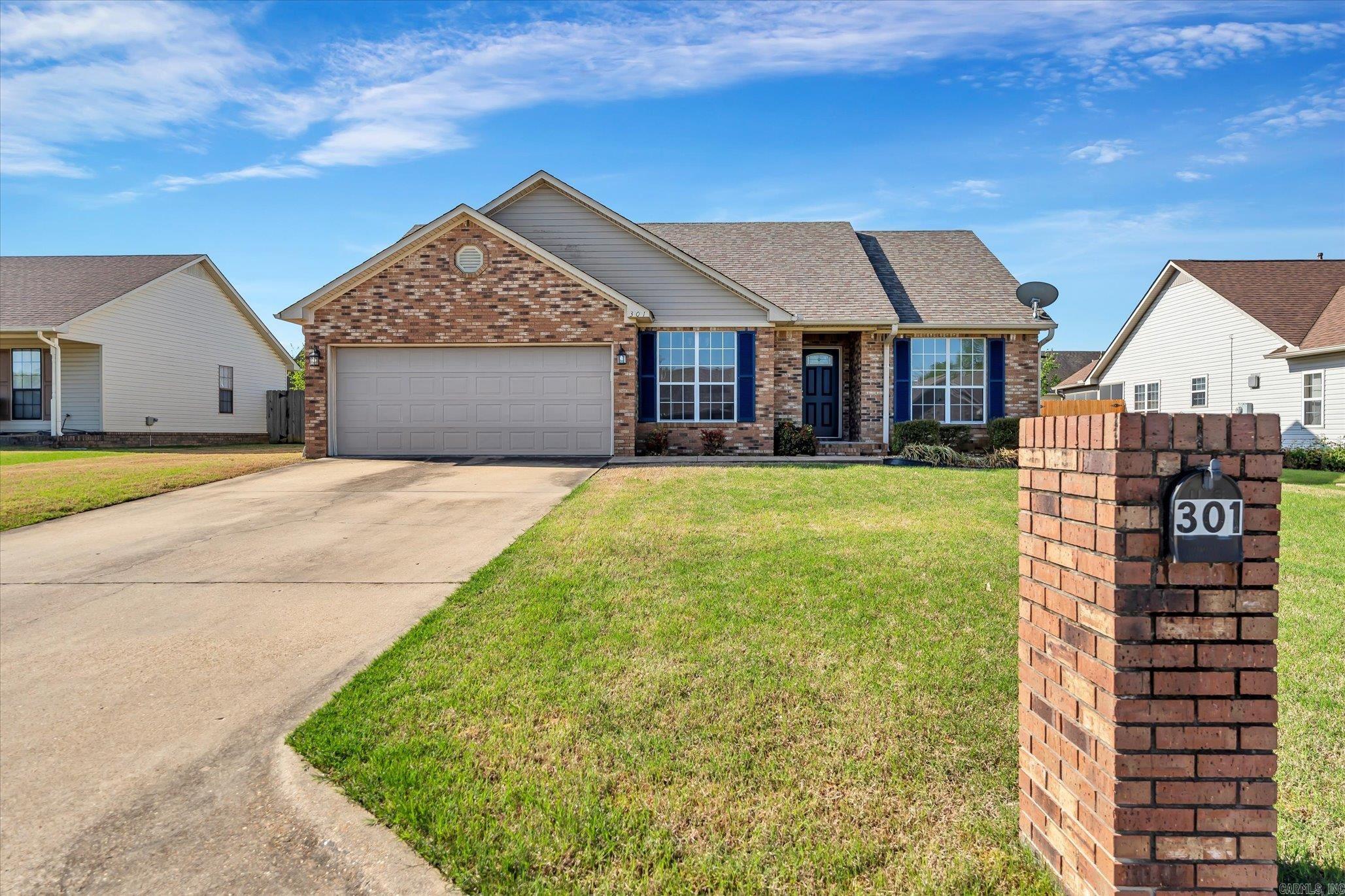 301 Natchez Dr
