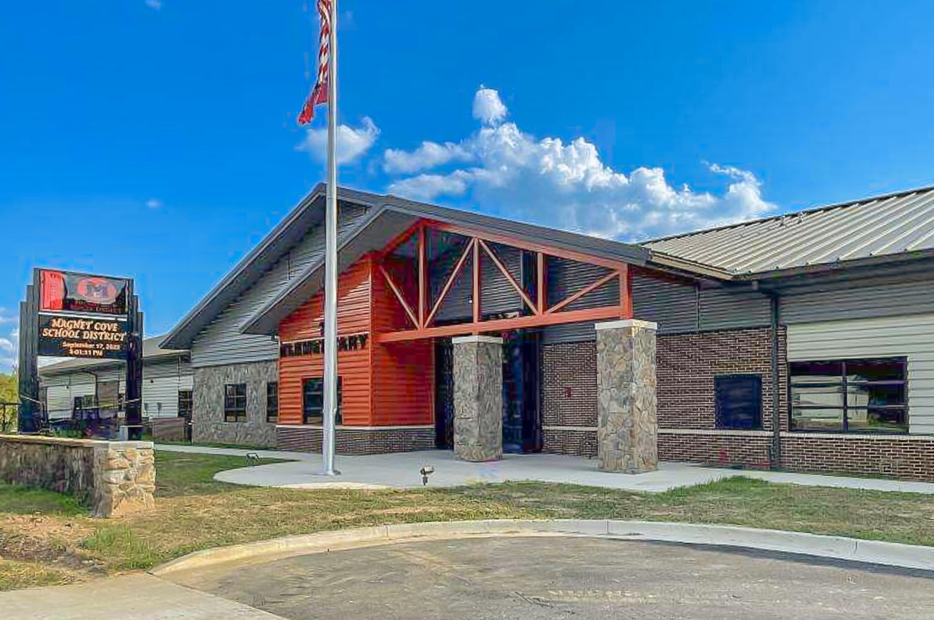 874  Harver Hills  Malvern, AR