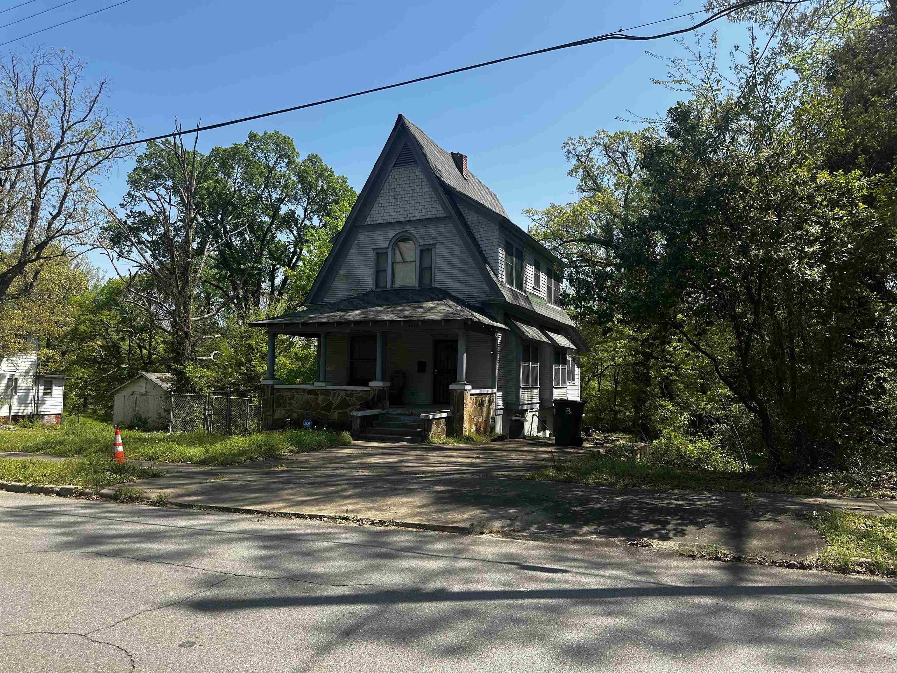 3419  Dr Martin Luther King  Little Rock, AR