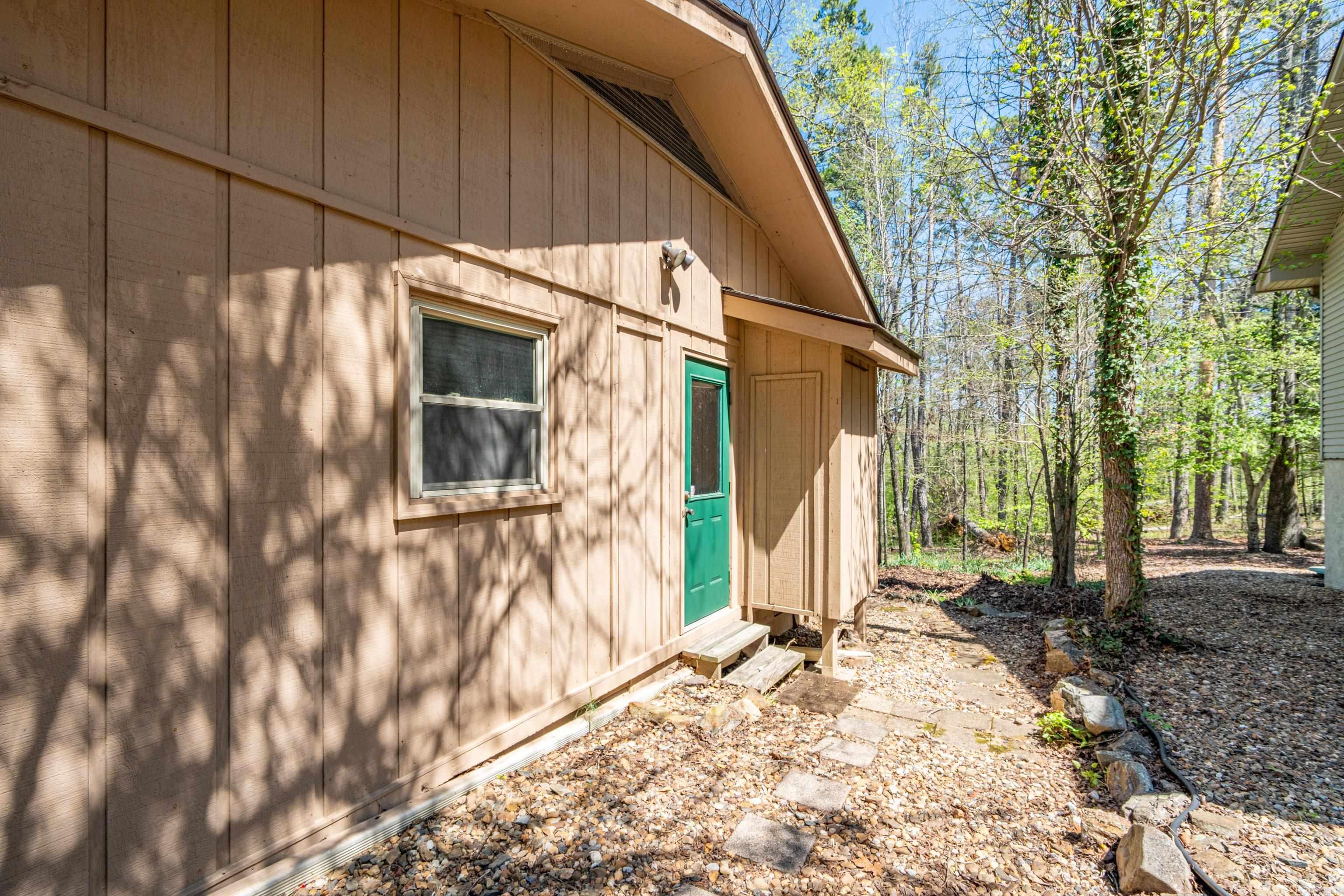 1  Lerida Ln  Hot Springs, AR