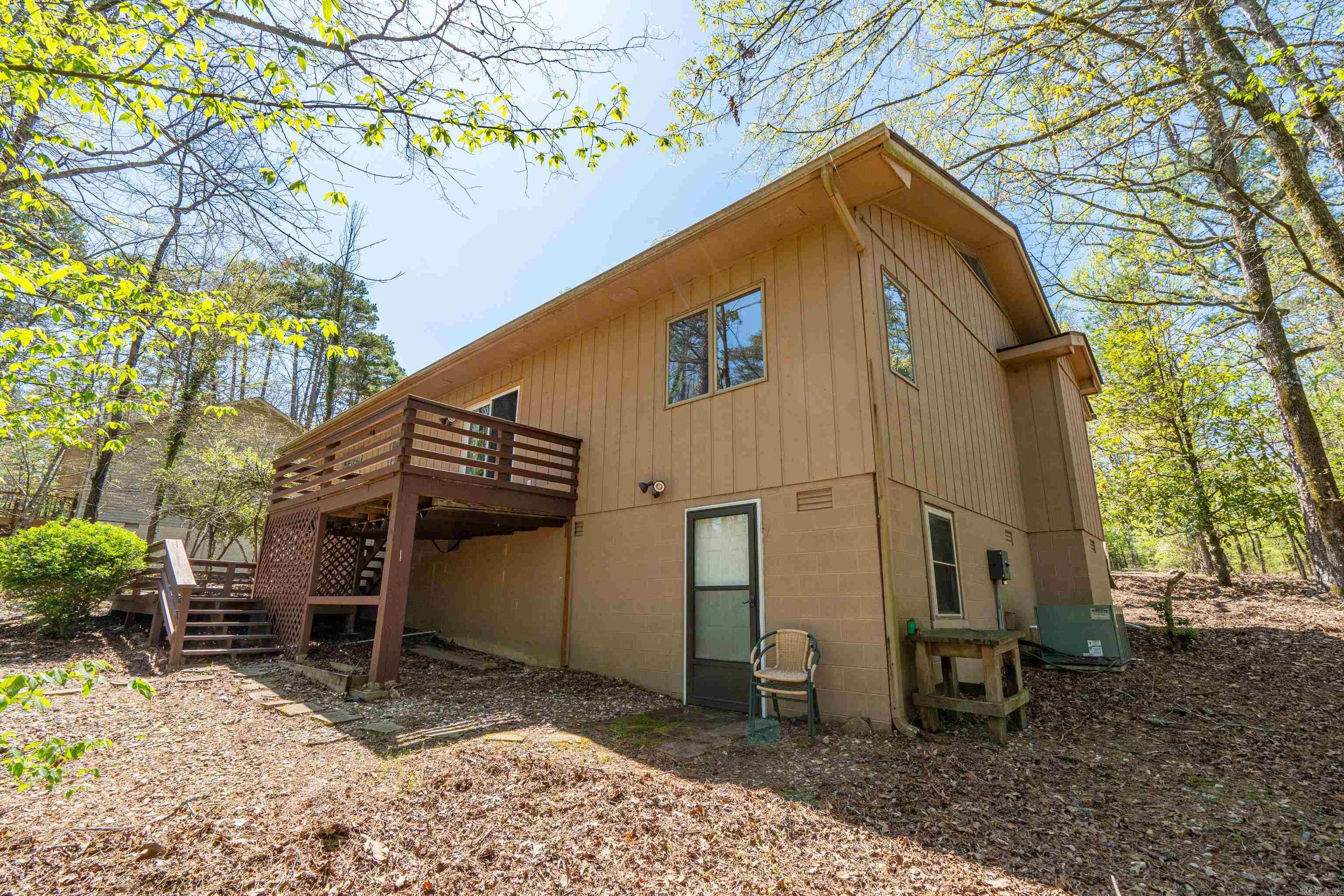 1  Lerida Ln  Hot Springs, AR