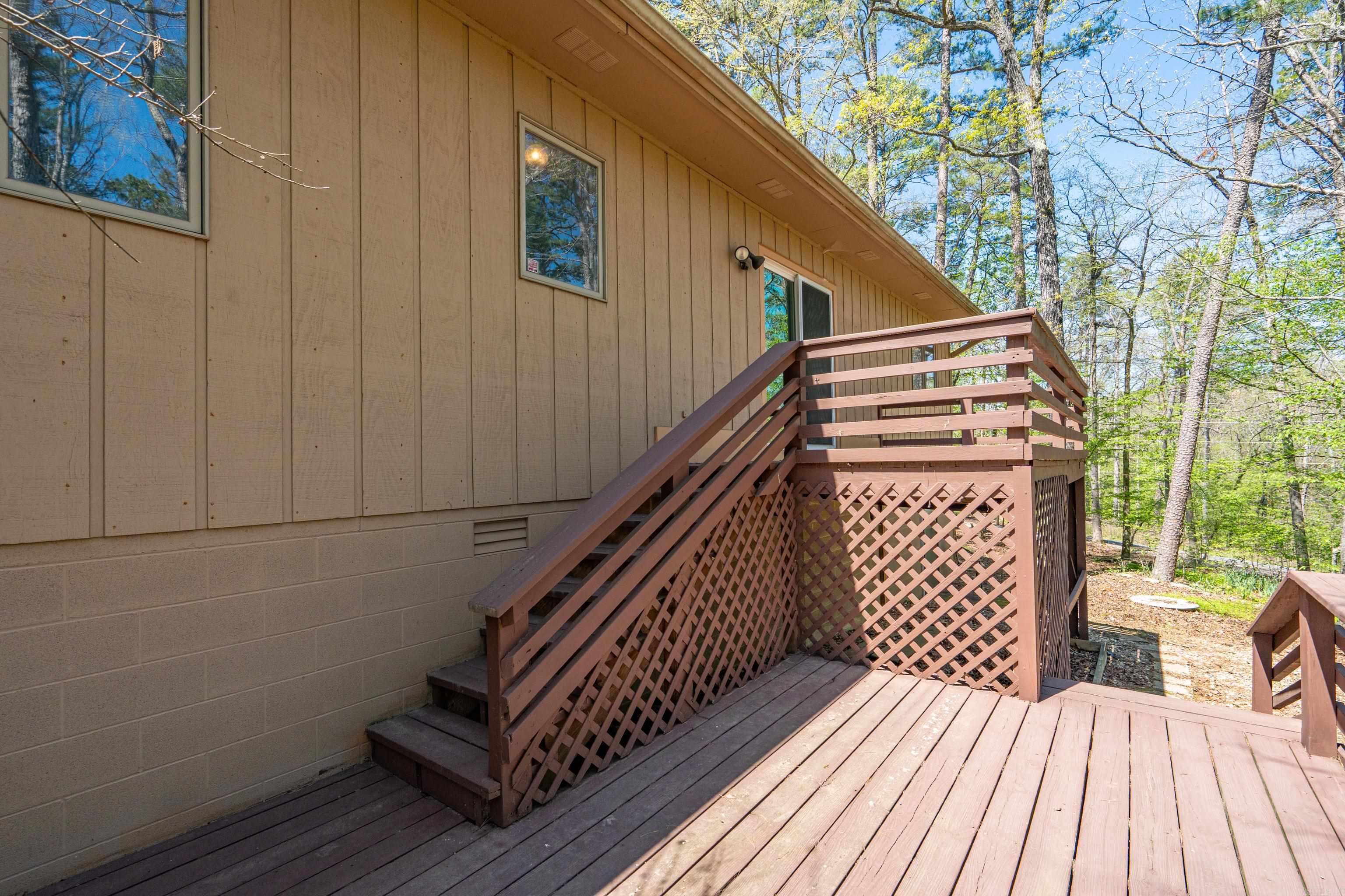 1  Lerida Ln  Hot Springs, AR