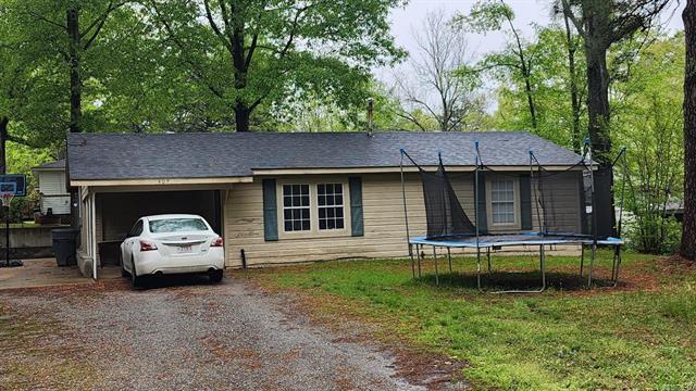 407 W Victory  Star City, AR