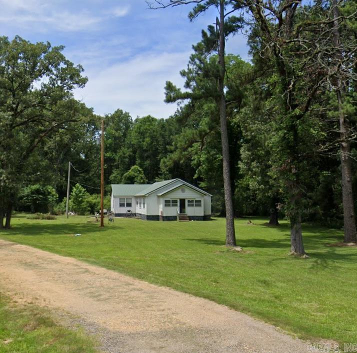 805 E Arkansas  Star City, AR