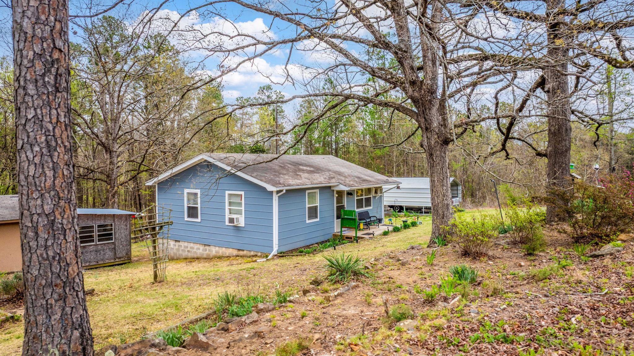 2868  Highway 65 N  Clinton, AR