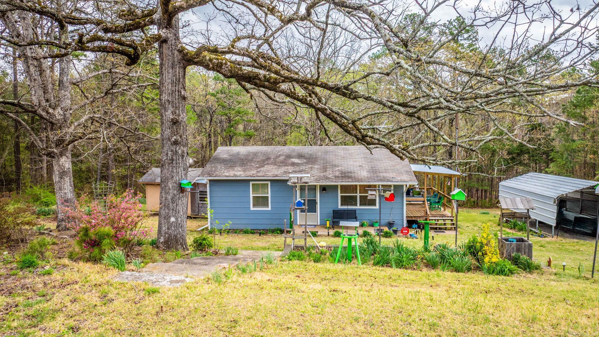 2868  Highway 65 N  Clinton, AR