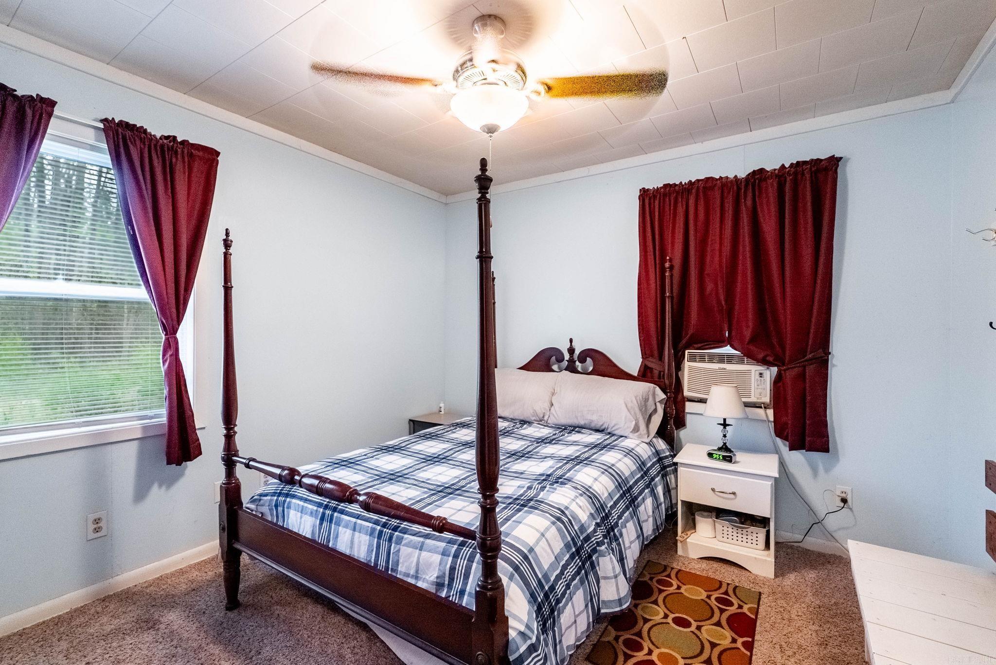 2868  Highway 65 N  Clinton, AR
