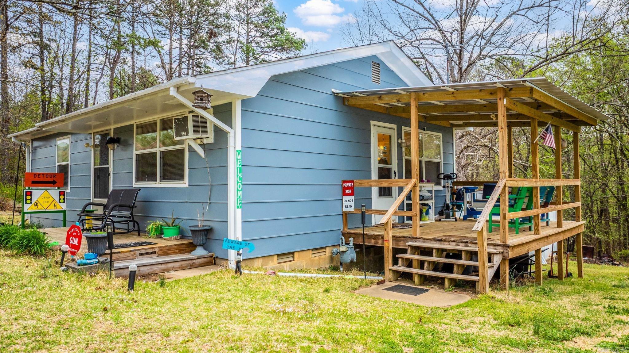 2868  Highway 65 N  Clinton, AR