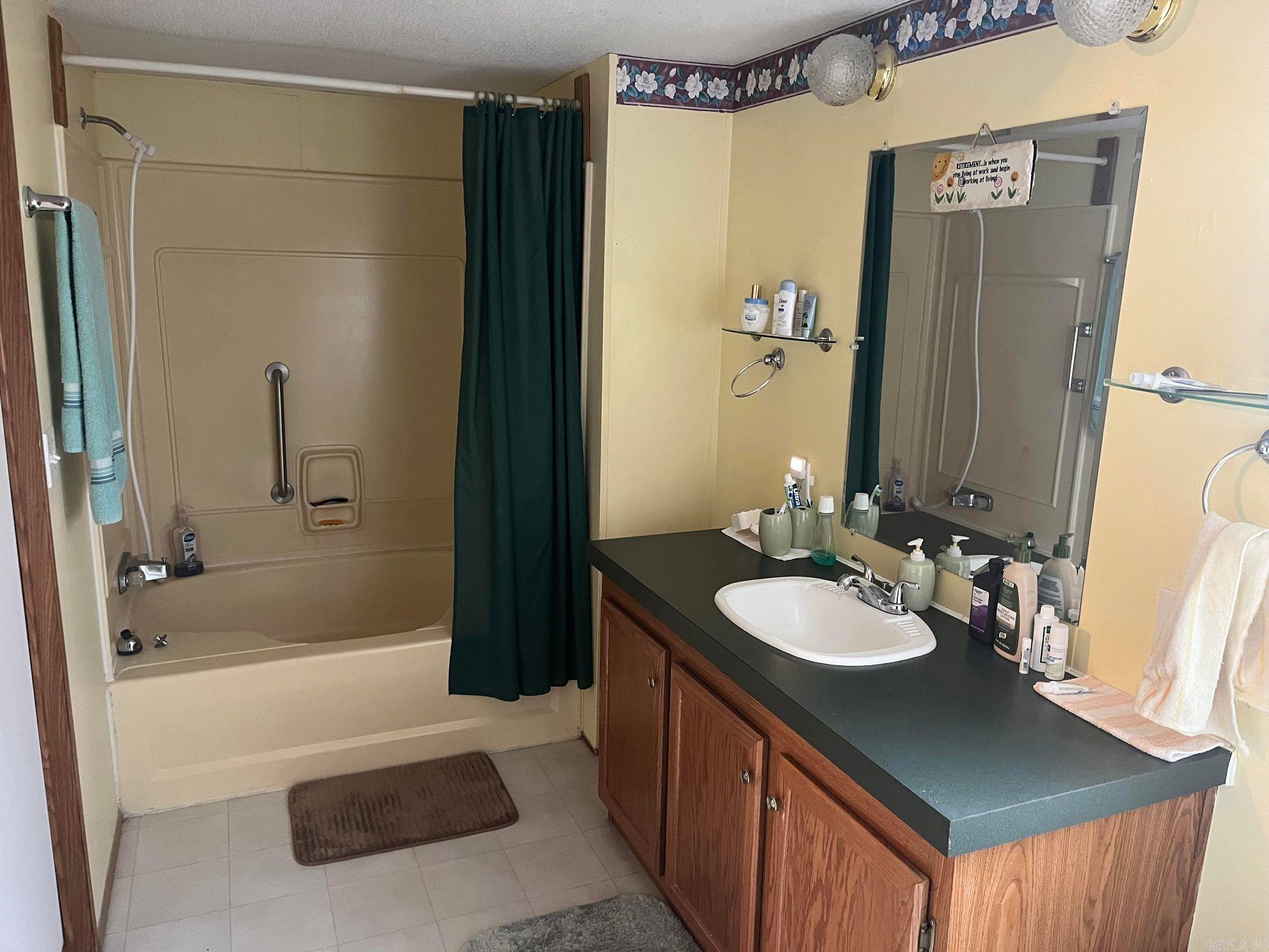 116  Rosewood Ln.  Mena, AR