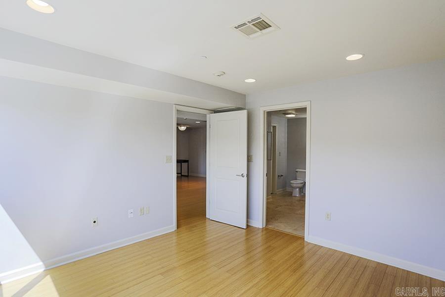 3700  Cantrell #307  Little Rock, AR