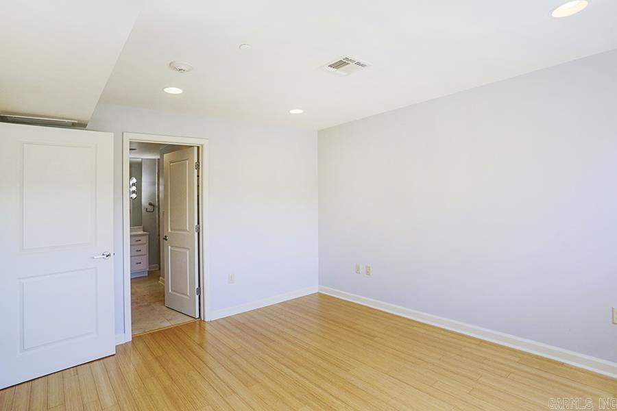 3700  Cantrell #307  Little Rock, AR
