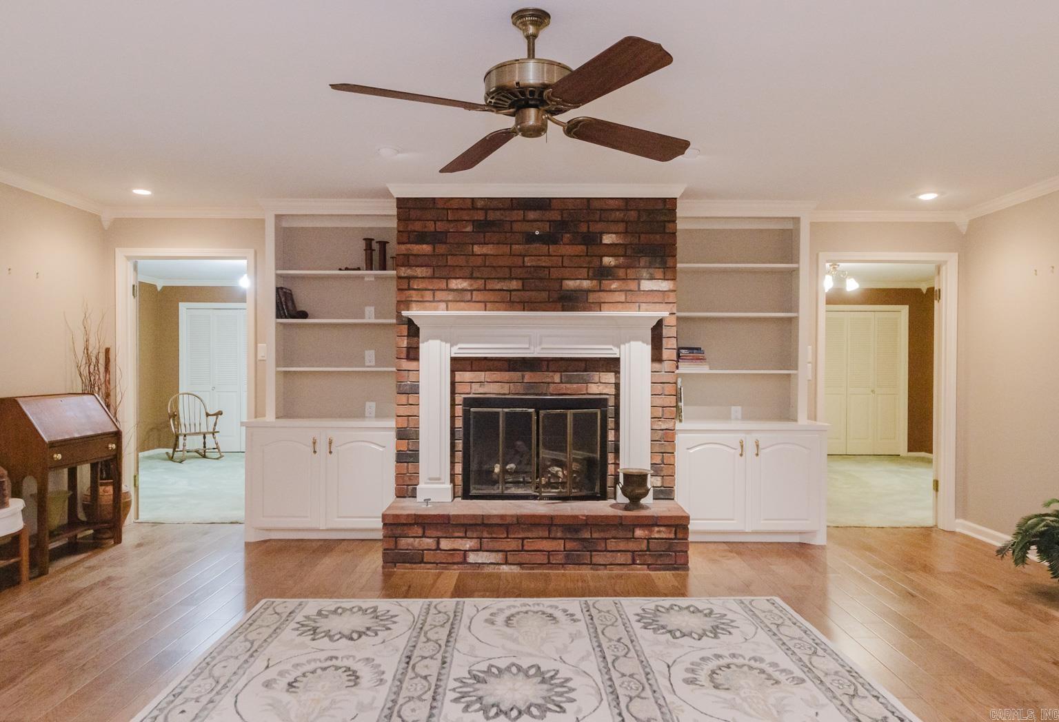 521 W Cross  Benton, AR