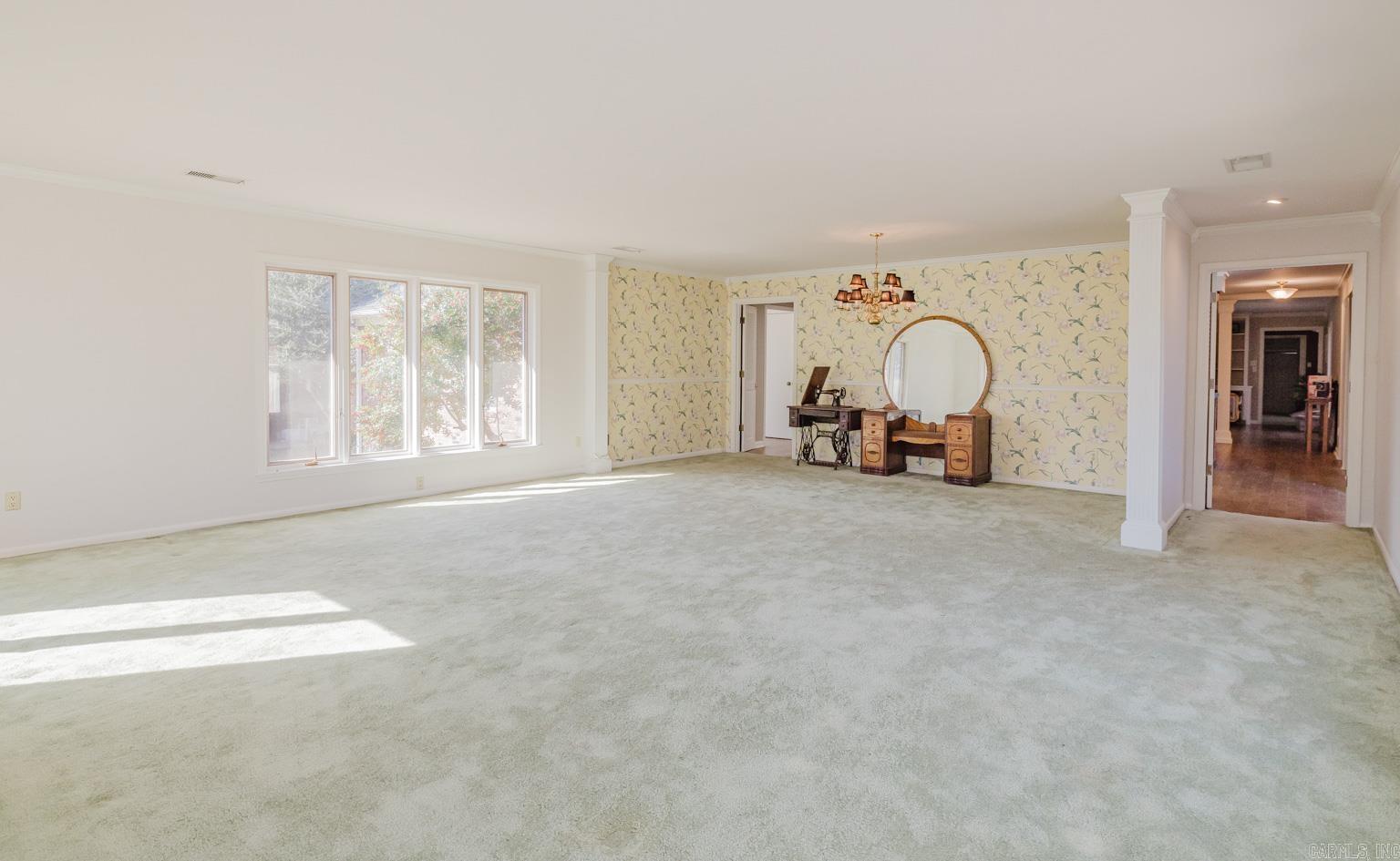 521 W Cross  Benton, AR