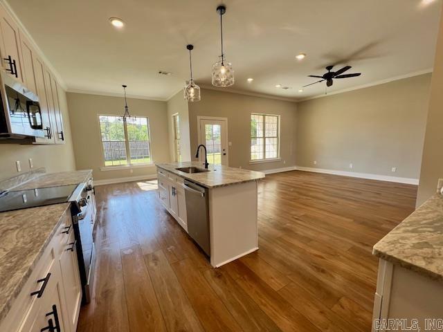 604  TWELVE OAKS  White Hall, AR