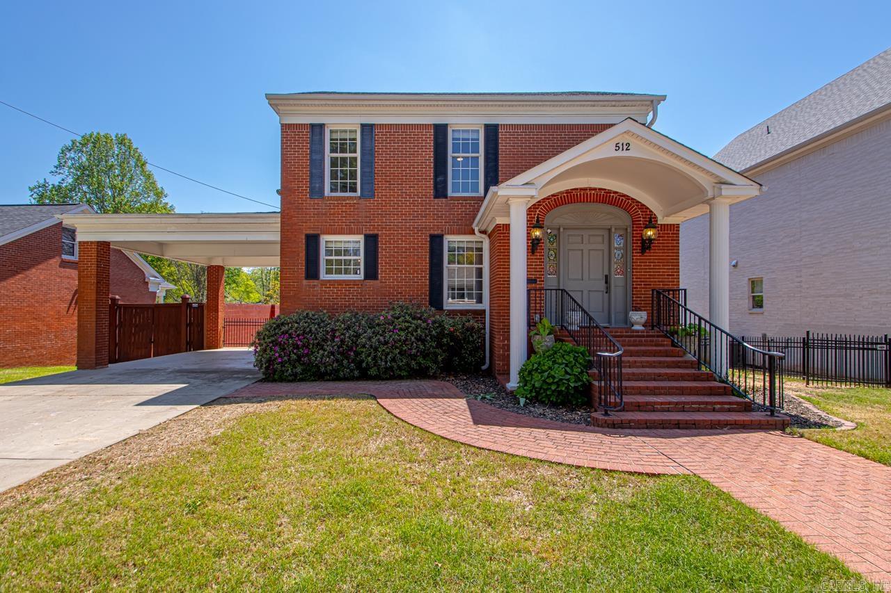 512 W North  Benton, AR