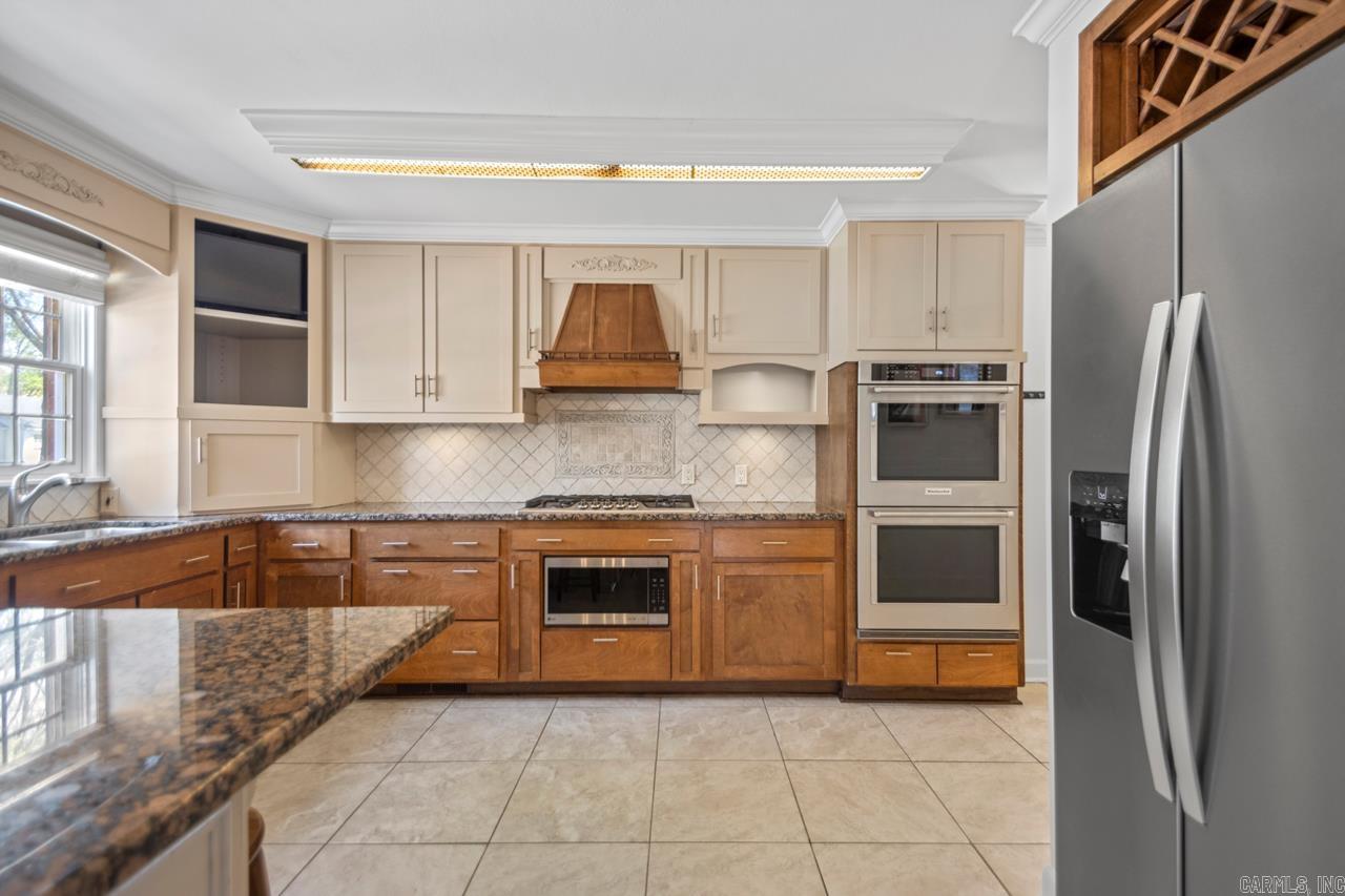 512 W North  Benton, AR