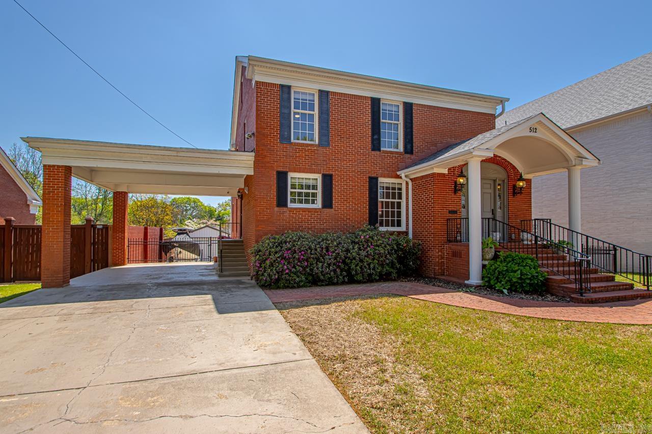 512 W North  Benton, AR