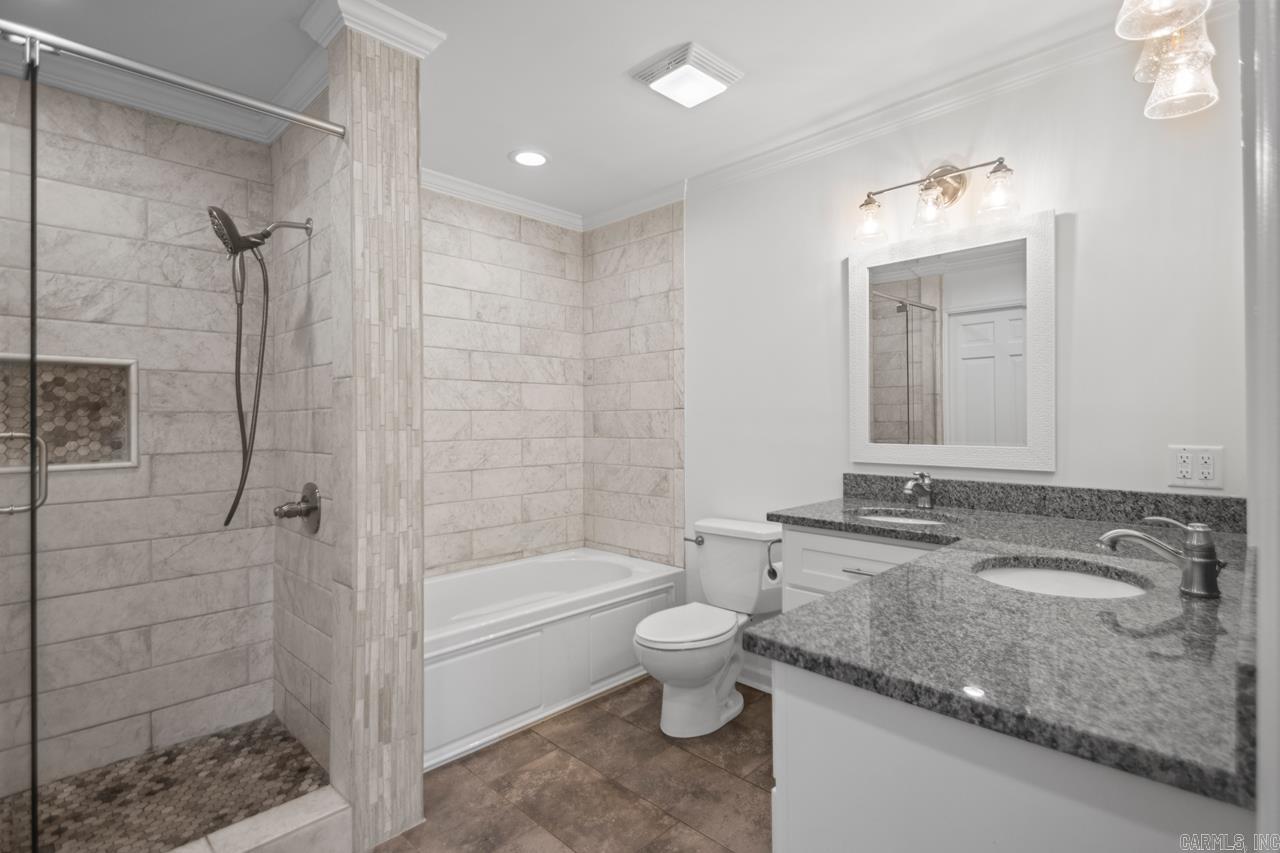 512 W North  Benton, AR