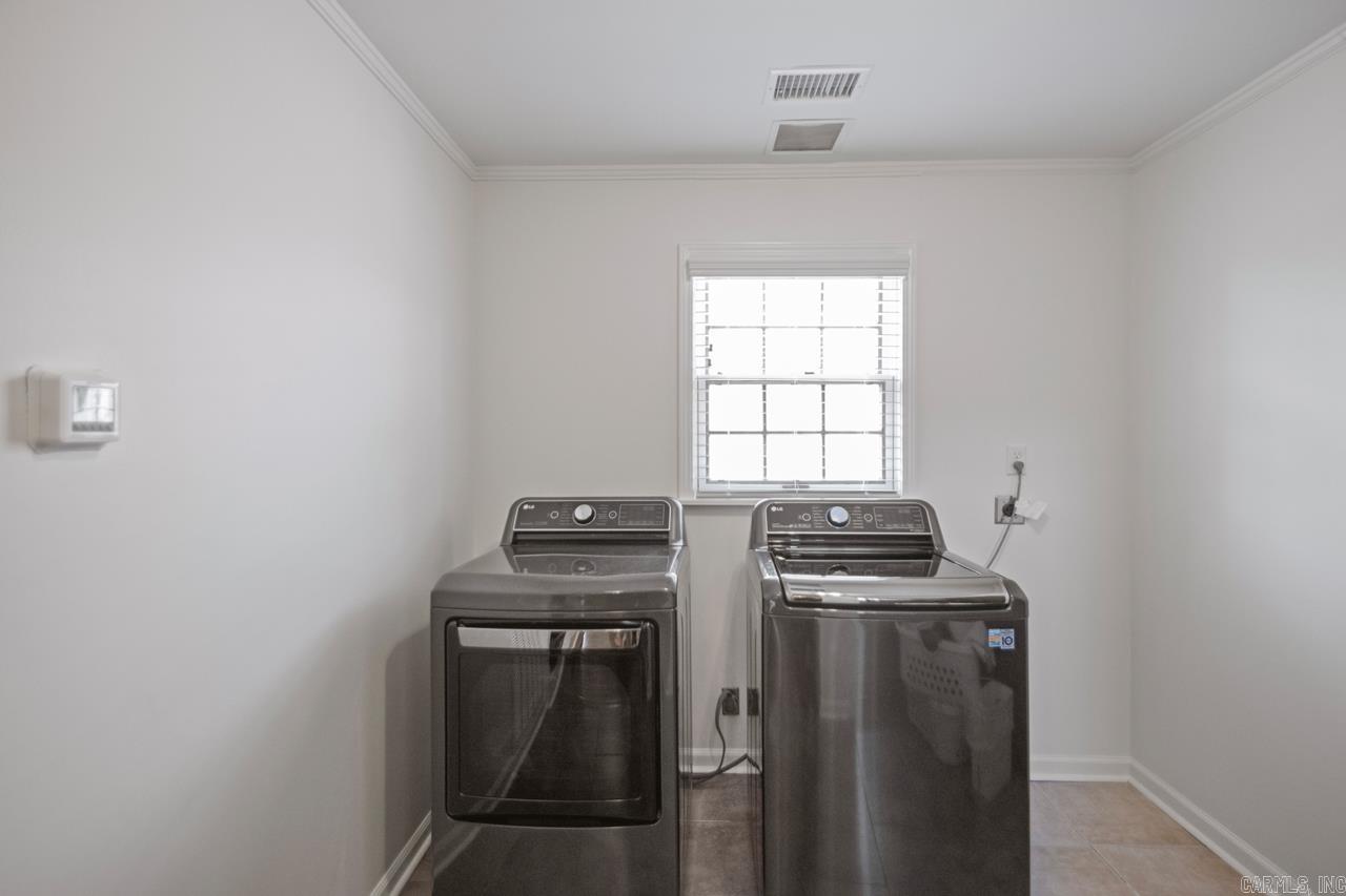 512 W North  Benton, AR