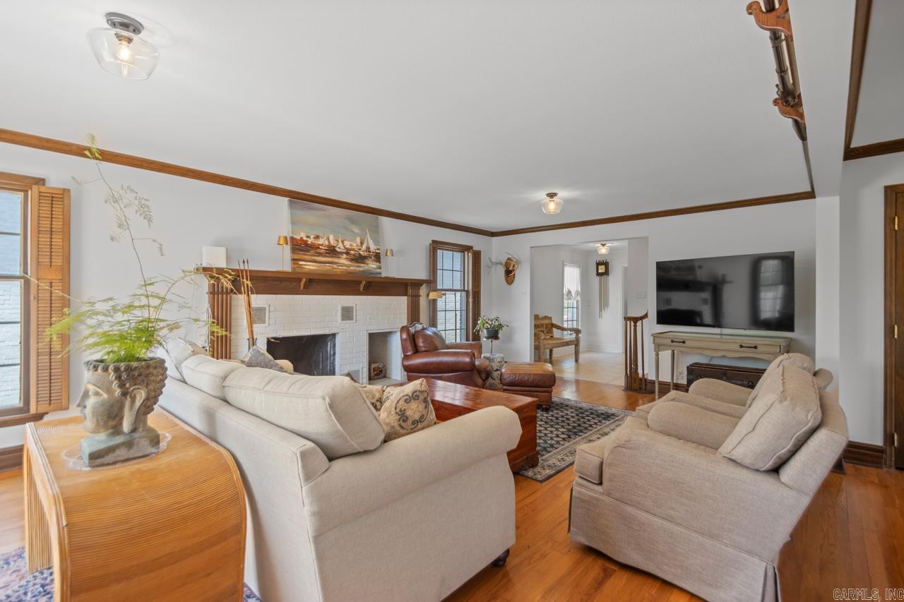 512 W North  Benton, AR