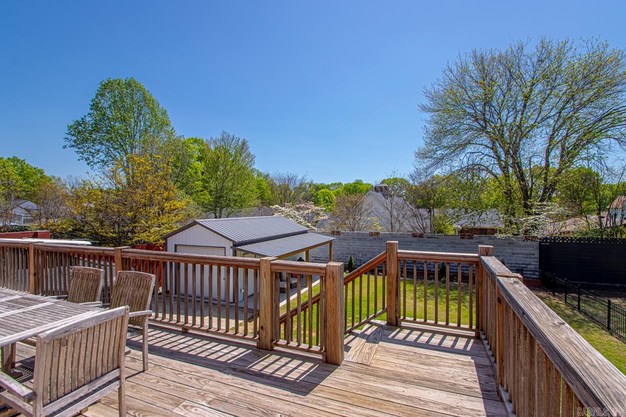 512 W North  Benton, AR
