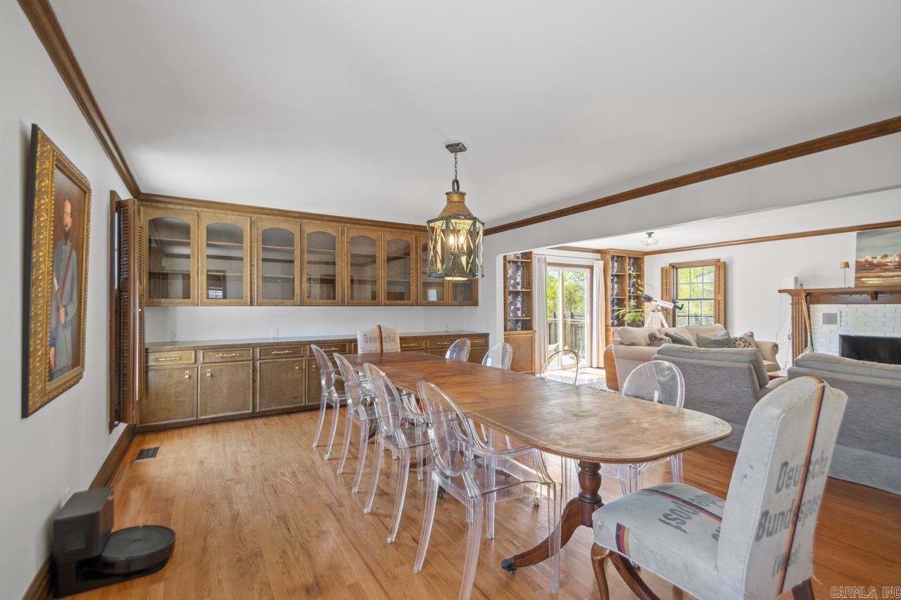 512 W North  Benton, AR