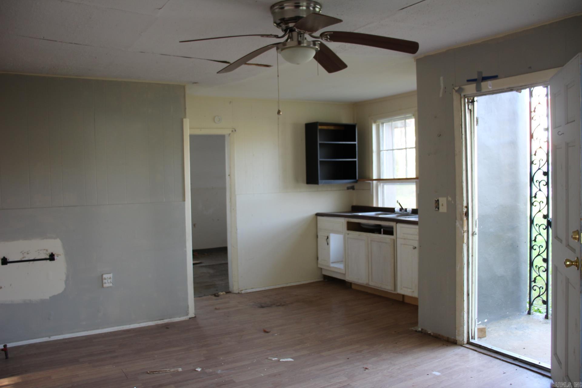 305 N Panther  Yellville, AR