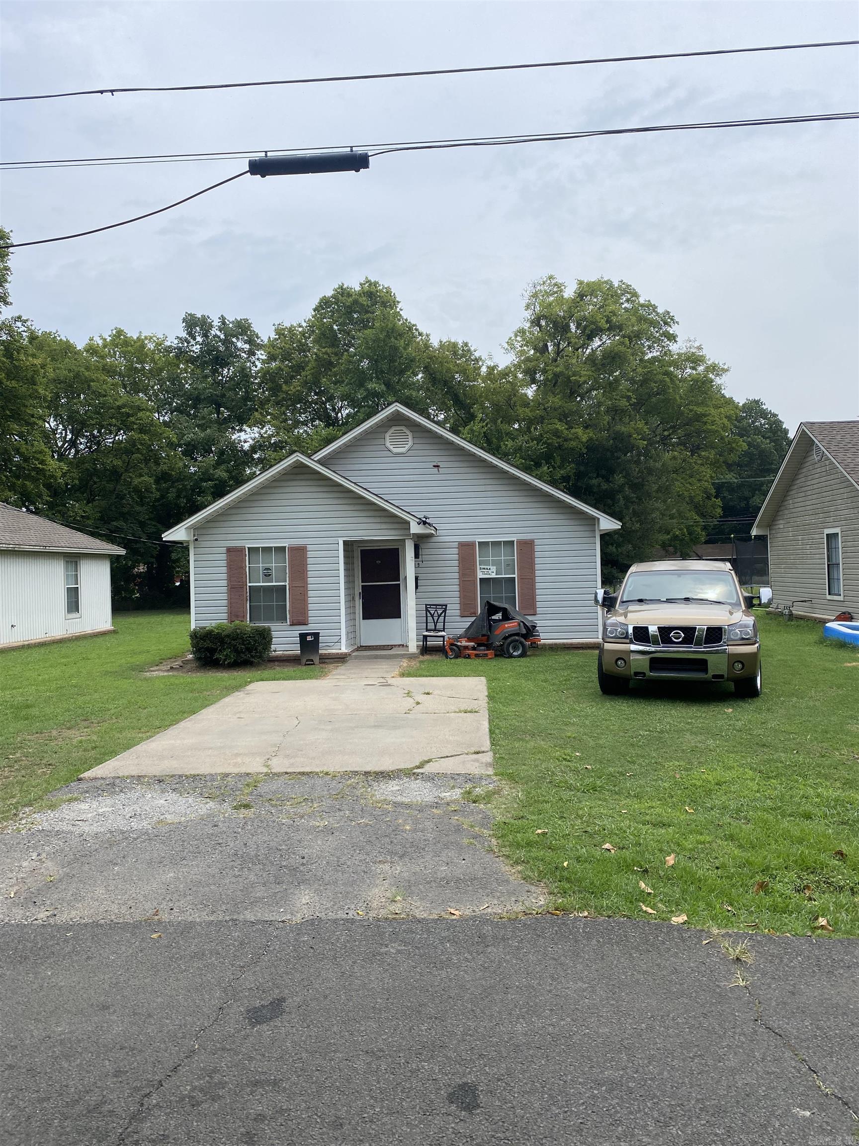 419  Sycamore  Augusta, AR