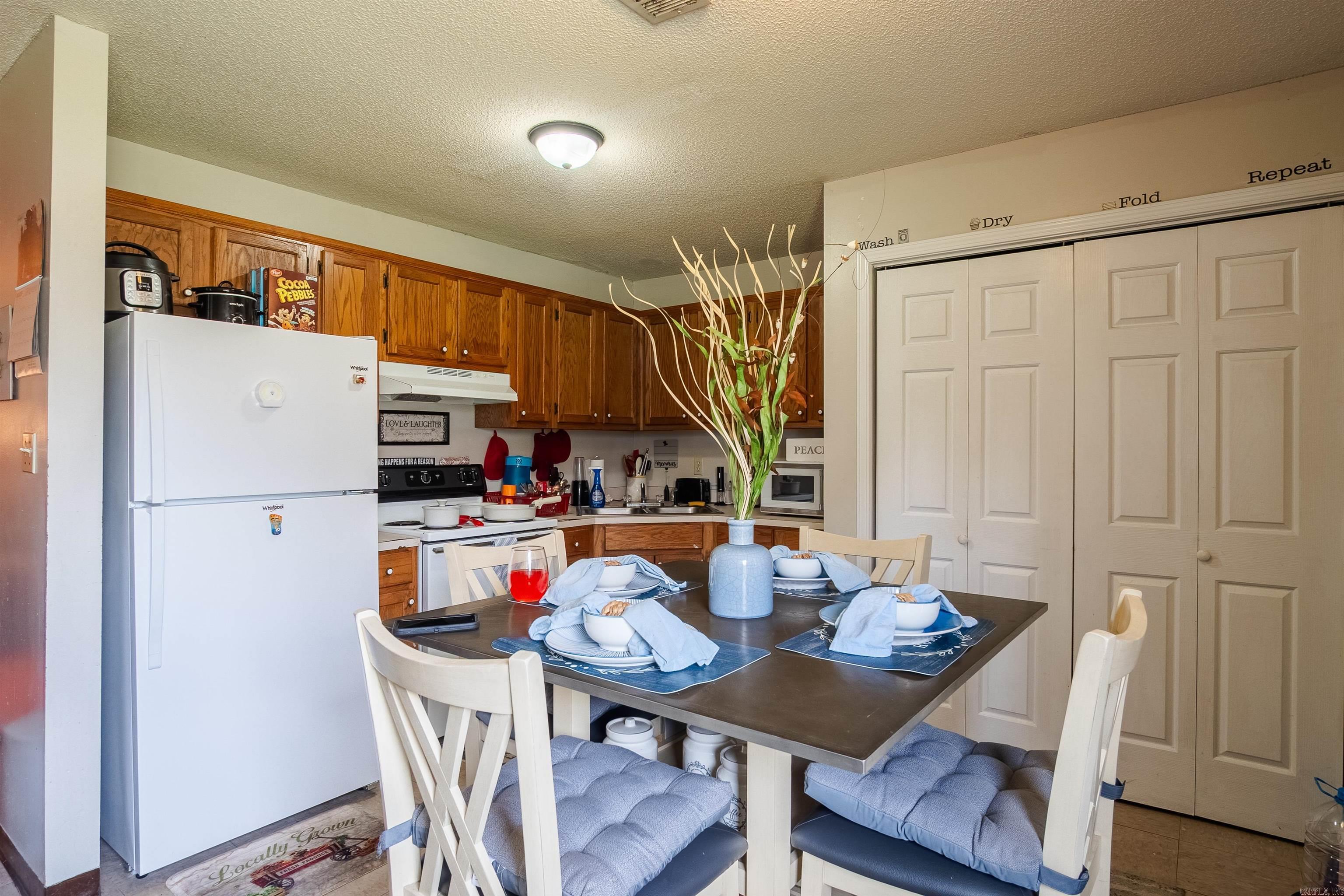 419  Sycamore  Augusta, AR
