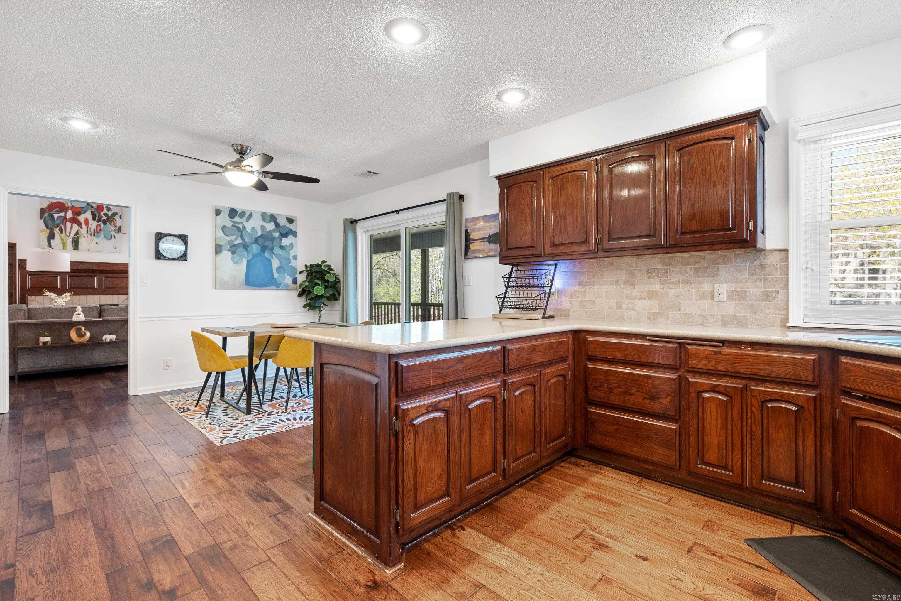 40  Arjona  Hot Springs Village, AR