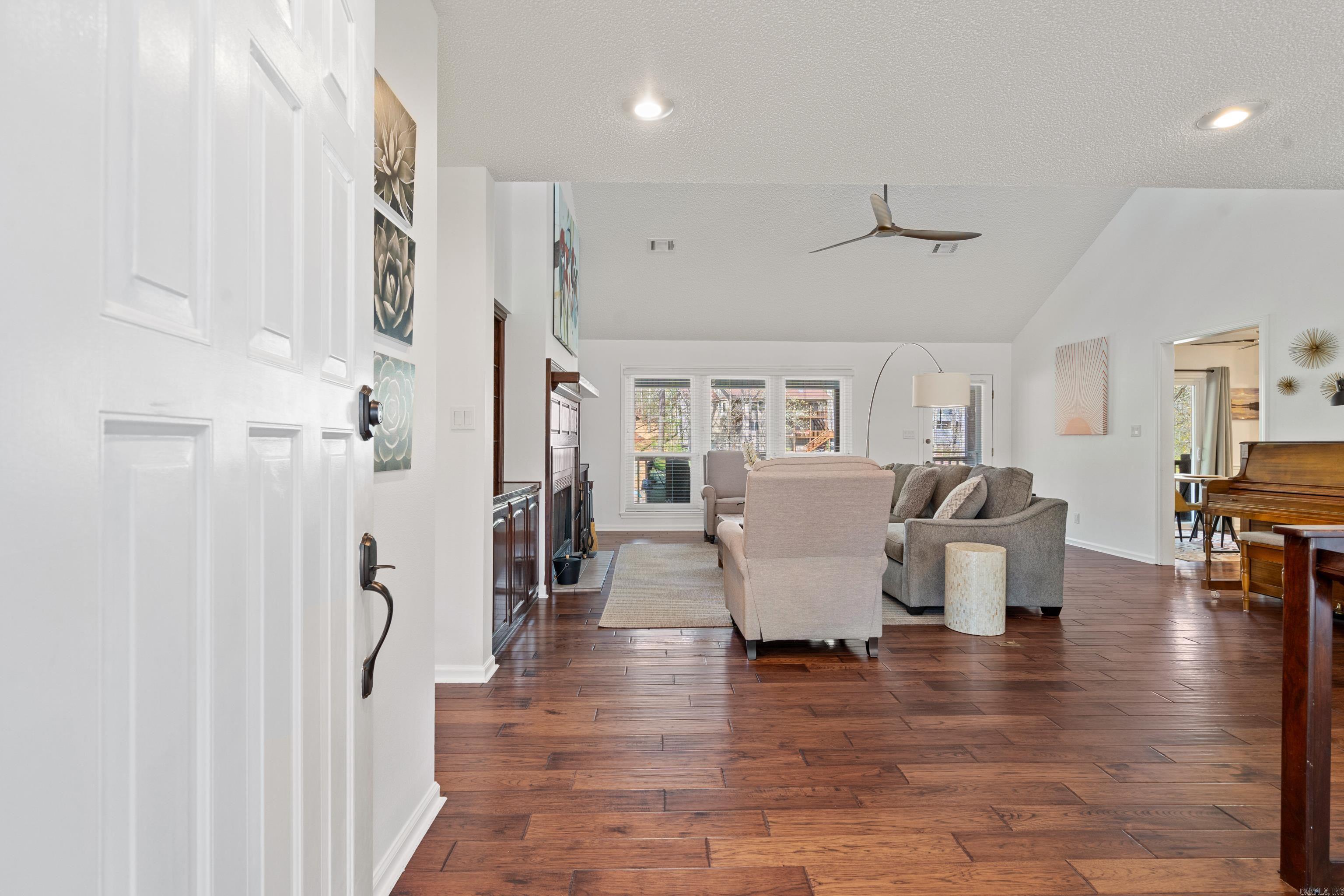 40  Arjona  Hot Springs Village, AR