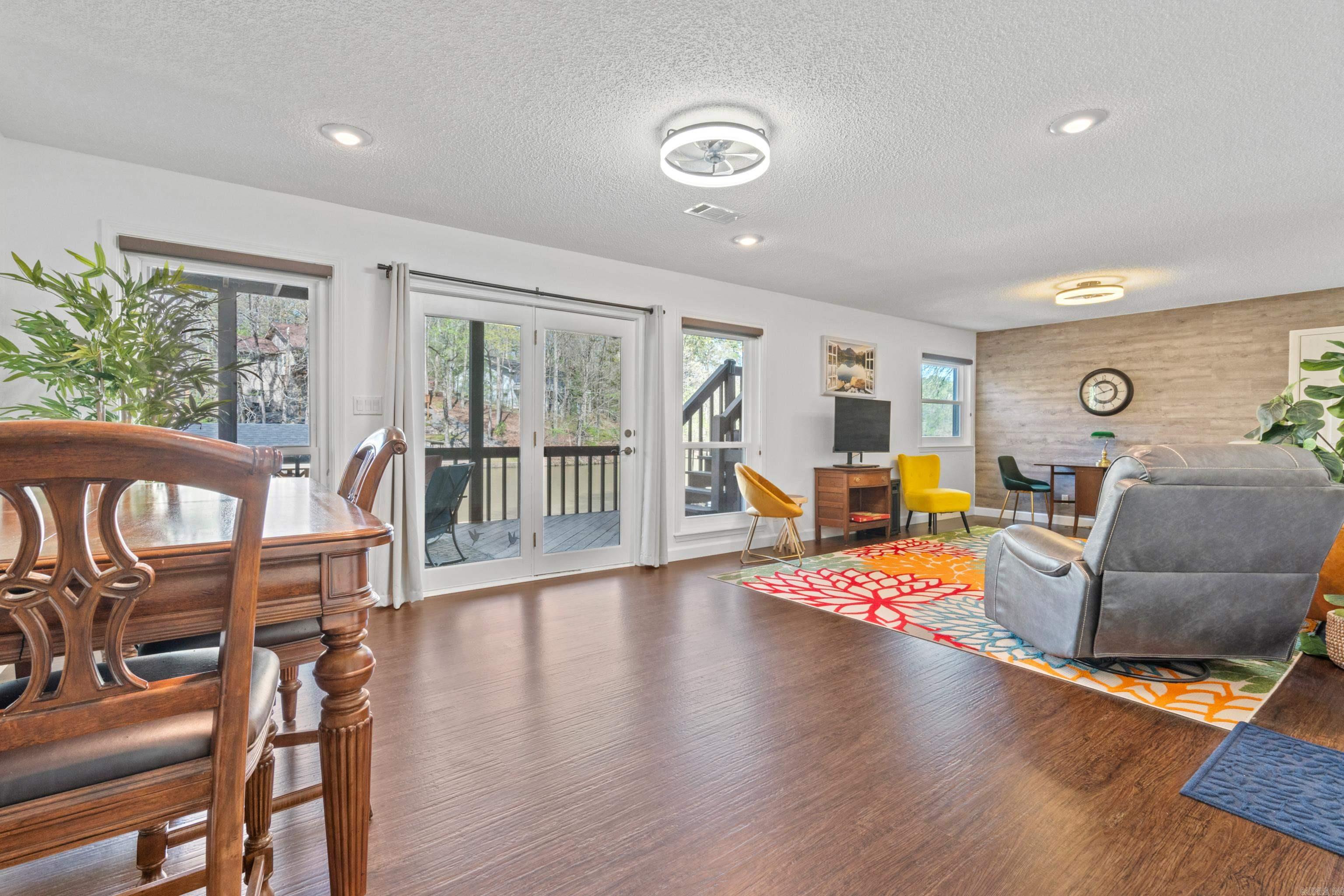 40  Arjona  Hot Springs Village, AR