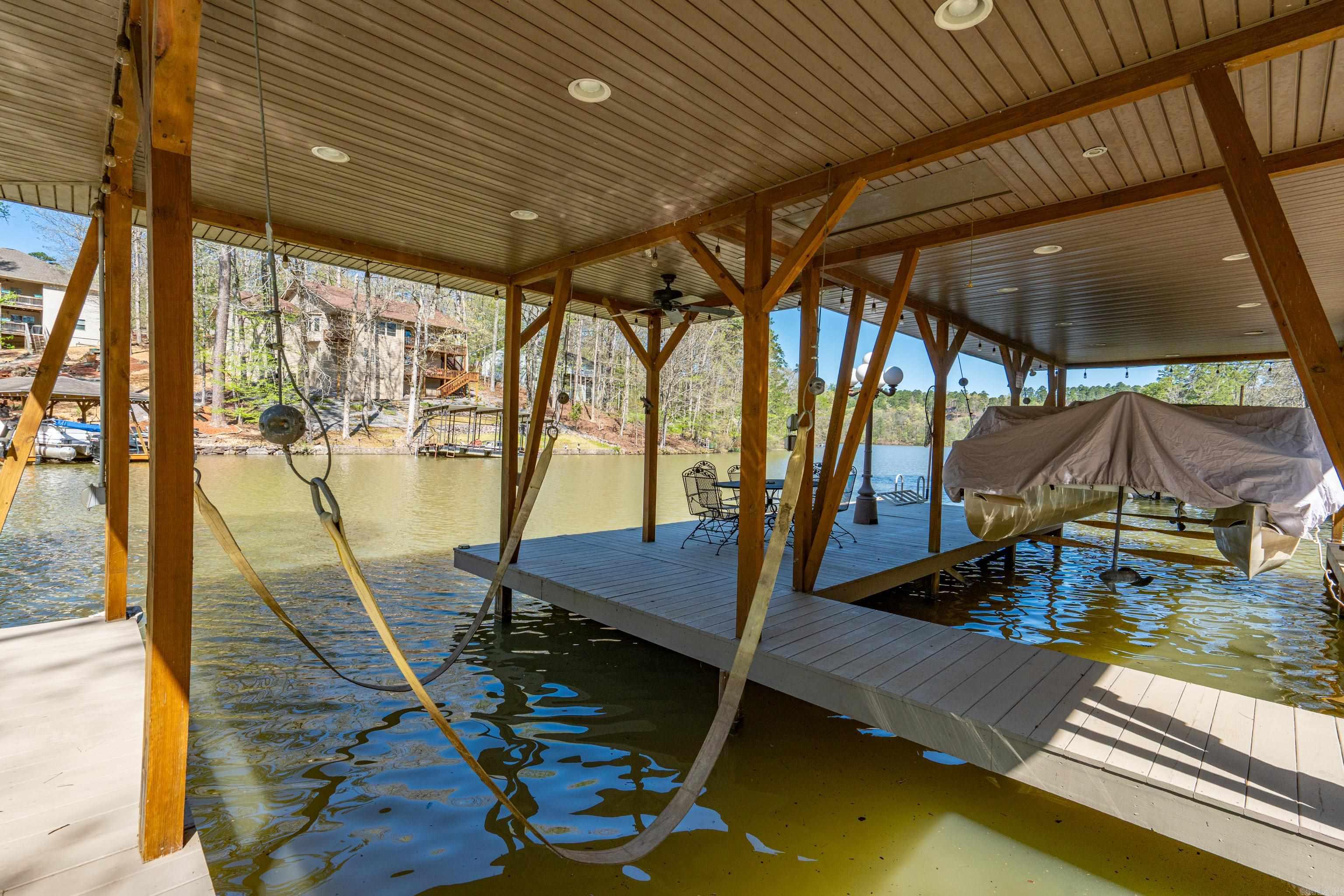 40  Arjona  Hot Springs Village, AR