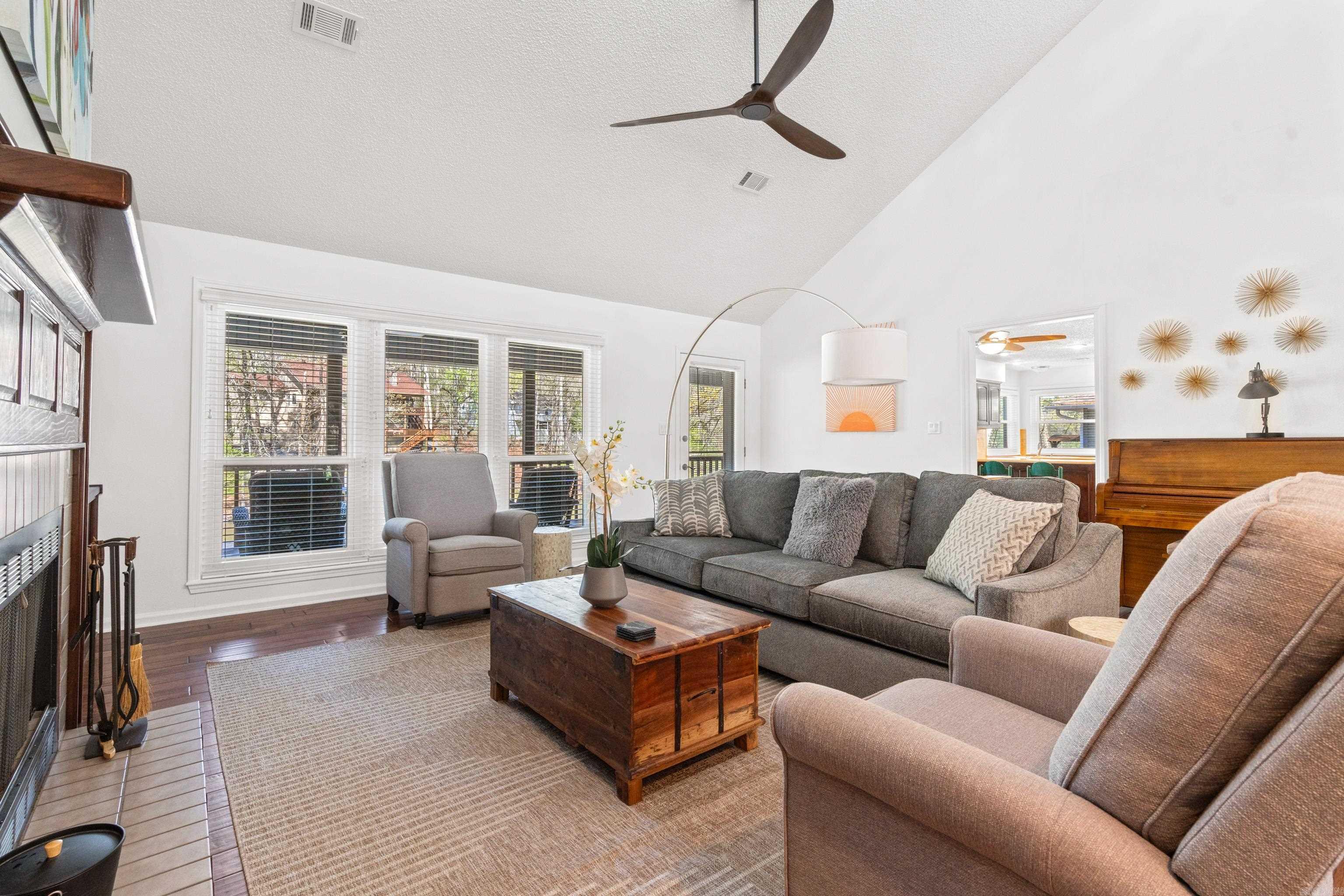 40  Arjona  Hot Springs Village, AR