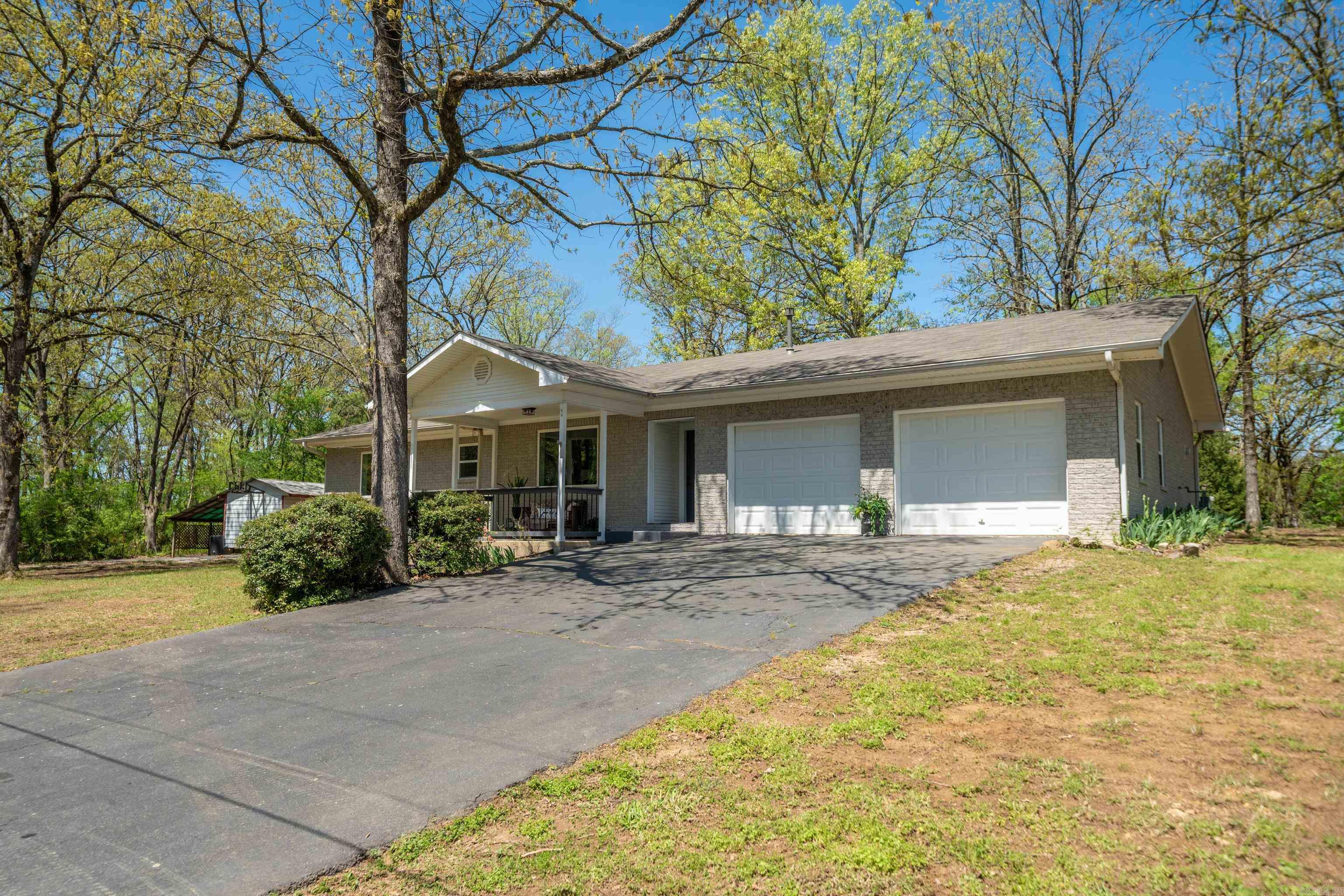516 Beachview Circle Hot Springs, AR 71913
