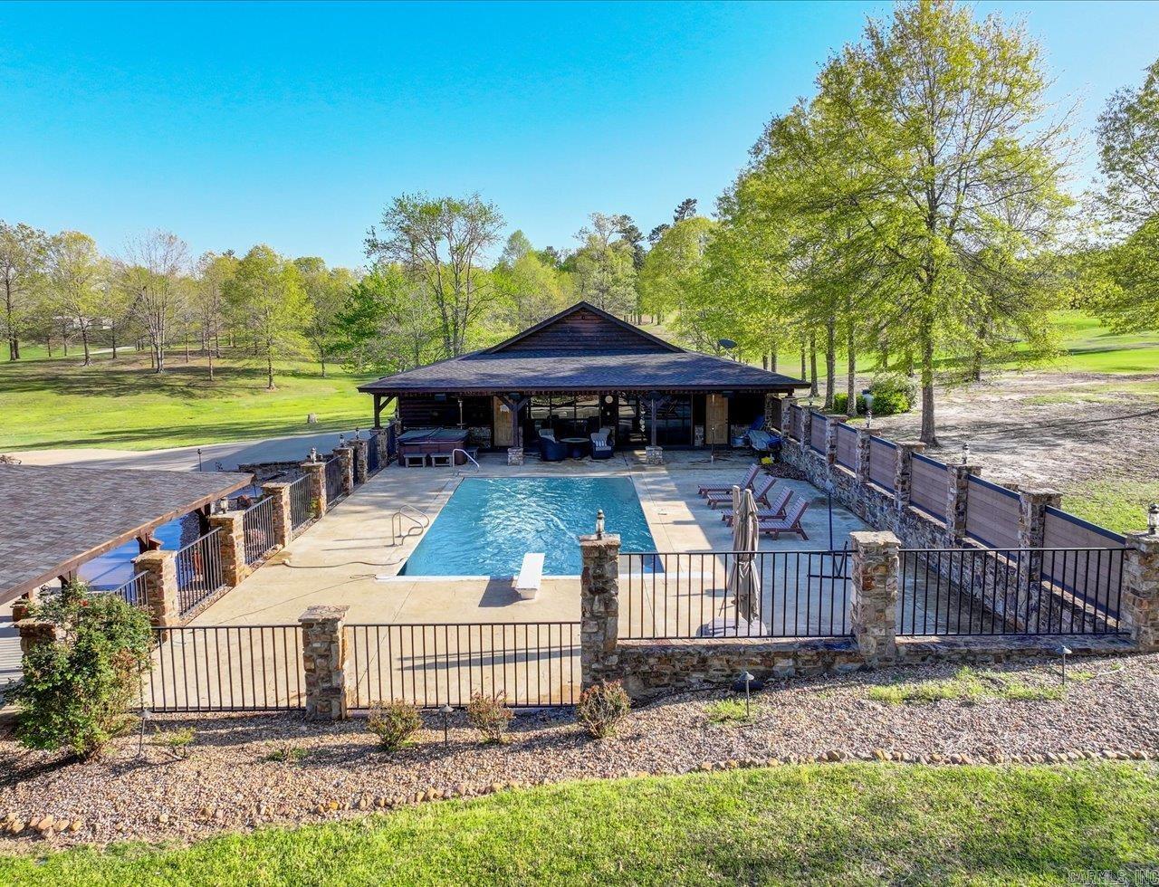 181  Clubhouse  Malvern, AR
