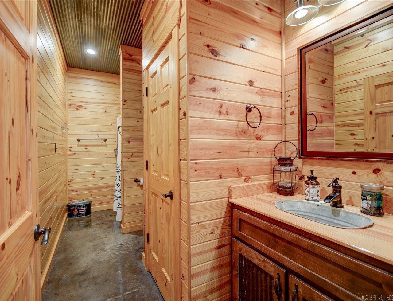 181  Clubhouse  Malvern, AR