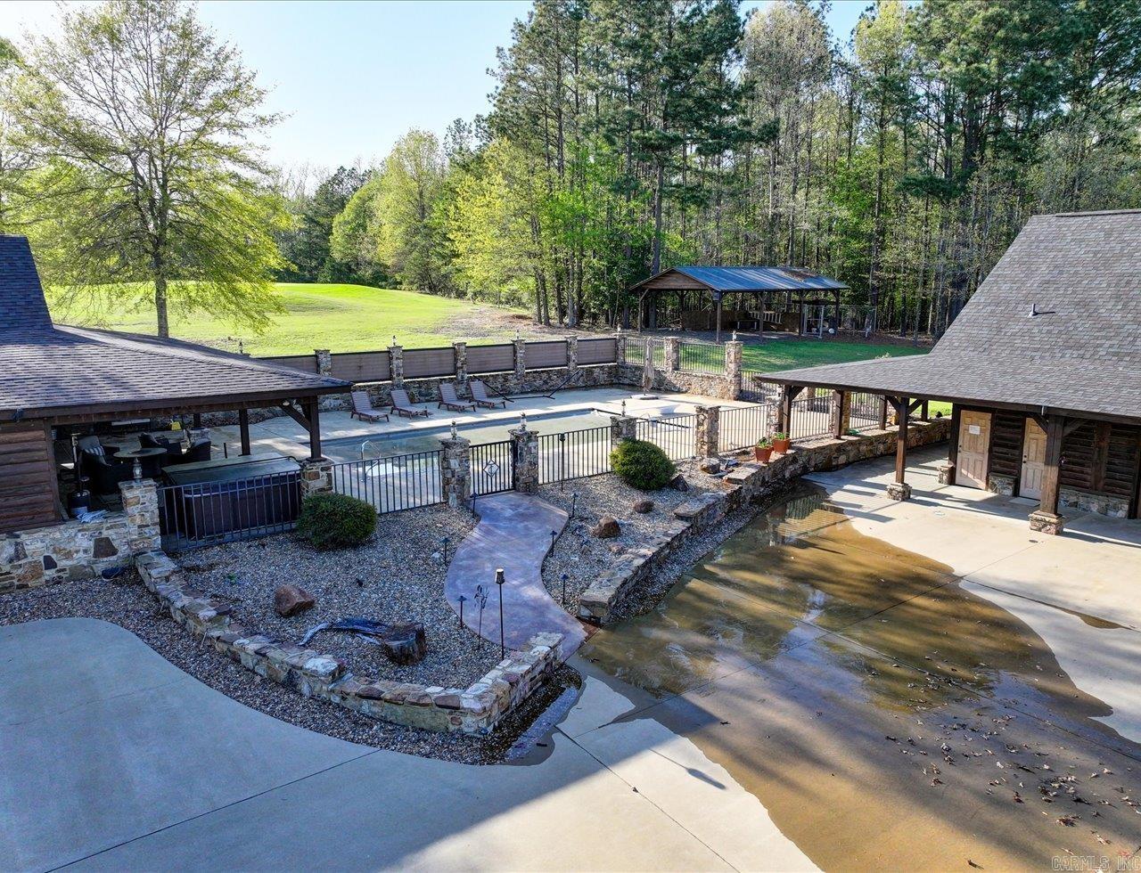 181  Clubhouse  Malvern, AR